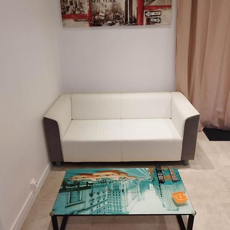 Le New York Bisontin 2 Apartment Besancon Exterior photo